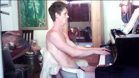 Snapshot of twoforallprivate chatting on 01/10/25, 08:26 TobeBritta online show from 01/10/25, 08:26