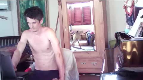 Snapshot of twoforallprivate chatting on 01/14/25, 01:17 TobeBritta online show from 01/14/25, 01:17