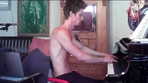 TobeBritta online show from 10/29/25, 03:03