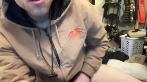 Snapshot of twons6015 chatting on 02/21/26, 04:24 twons6015 online show from 02/21/26, 04:24