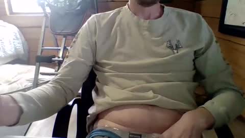 twootall online show from 02/06/25, 07:51