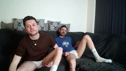 Snapshot of twotwinkhusbands chatting on 02/28/26, 07:59 RyanRowan online show from 02/28/26, 07:59