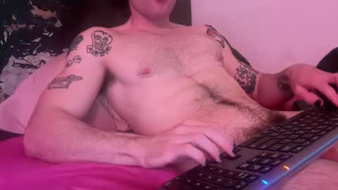 Snapshot of twunkymikey chatting on 05/02/26, 10:26 twunkymikey online show from 05/02/26, 10:26