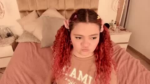 Twiggy online show from 02/21/25, 04:07