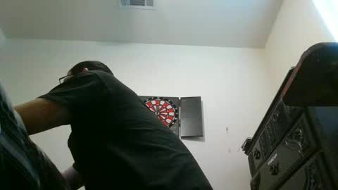 Snapshot of txbigd131369 chatting on 12/21/25, 08:16 txbigd131369 online show from 12/21/25, 08:16