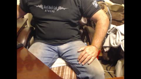 Snapshot of txlobo60 chatting on 03/13/26, 01:01 txlobo60 online show from 03/13/26, 01:01