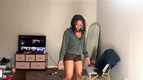 txpeaches online show from 05/02/26, 02:44