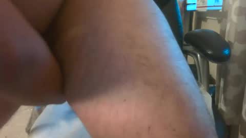 Snapshot of txtough6996 chatting on 09/27/25, 10:59 Drooskeet online show from 09/27/25, 10:59