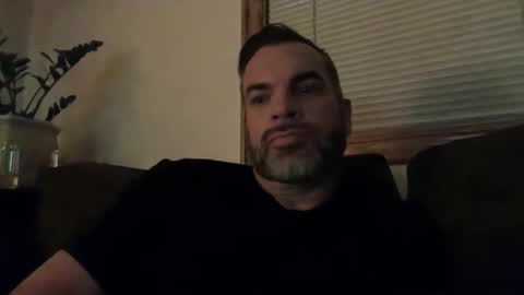 Snapshot of ty_lerdavid chatting on 12/19/25, 07:48 TylerDavid online show from 12/19/25, 07:48