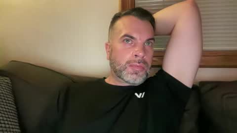 Snapshot of ty_lerdavid chatting on 03/06/26, 08:11 TylerDavid online show from 03/06/26, 08:11