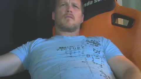 tyfinns69568194 online show from 09/12/25, 04:23