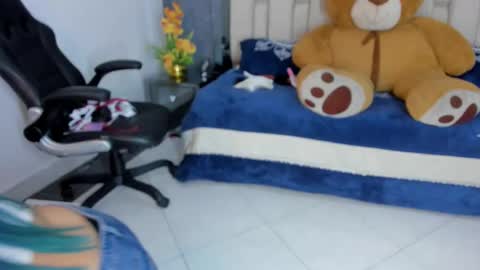  TYLA  online show from 02/11/25, 02:57