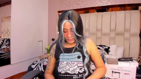  TYLA  online show from 02/21/25, 01:11