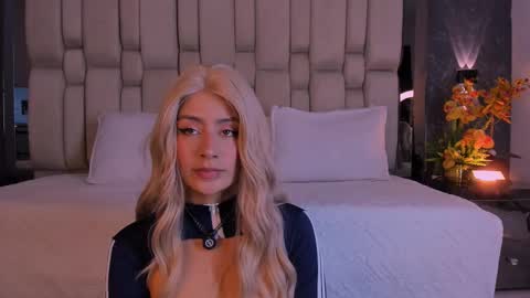  TYLA  online show from 12/19/25, 03:46