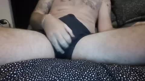 Snapshot of tyler1503857431 chatting on 06/12/26, 06:45 tyler1503857431 online show from 06/12/26, 06:45