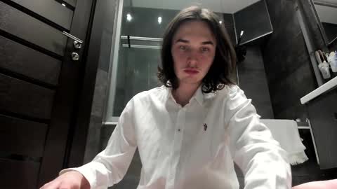 Snapshot of tyler__johnson chatting on 01/05/25, 01:56 Tyler  johnson online show from 01/05/25, 01:56