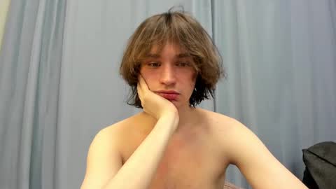 Snapshot of tyler__johnson chatting on 01/18/25, 12:46 Tyler  johnson online show from 01/18/25, 12:46