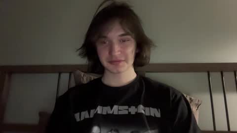 Snapshot of tyler__johnson chatting on 02/20/25, 12:52 Tyler  johnson online show from 02/20/25, 12:52