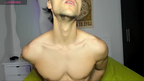 Snapshot of tyler_axel chatting on 02/09/26, 03:32 tyler_axel online show from 02/09/26, 03:32