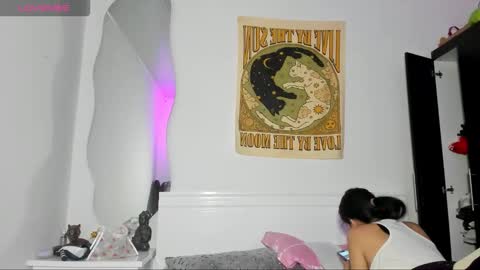 Snapshot of tyler_axel chatting on 03/20/26, 02:49 tyler_axel online show from 03/20/26, 02:49