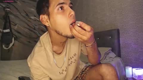 Snapshot of tyler_coopr chatting on 02/17/26, 01:24 tyler cooper online show from 02/17/26, 01:24