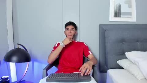 Snapshot of tyler_fox_ chatting on 02/27/26, 09:37 Tyler Fox online show from 02/27/26, 09:37