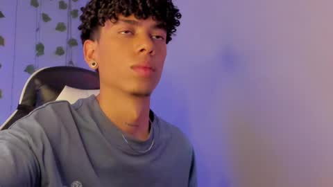 Snapshot of tyler_garcia_ chatting on 02/18/25, 02:59 Tyler Garcia online show from 02/18/25, 02:59