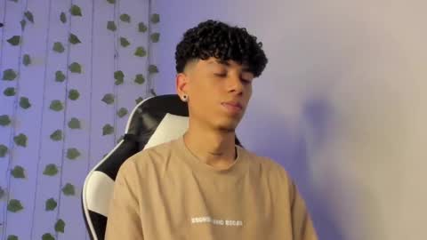 Snapshot of tyler_garcia_ chatting on 03/05/25, 09:15 Tyler Garcia online show from 03/05/25, 09:15