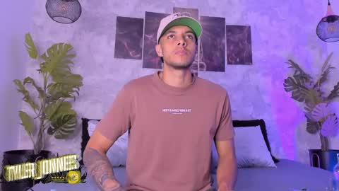 Tyler online show from 12/20/24, 08:17