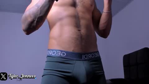 Tyler online show from 01/15/26, 02:49