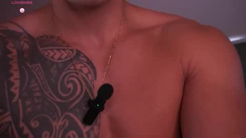 David online show from 10/28/25, 02:31