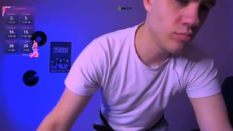 Snapshot of tyler_wolf_ chatting on 05/09/26, 08:03 tyler_wolf_ online show from 05/09/26, 08:03