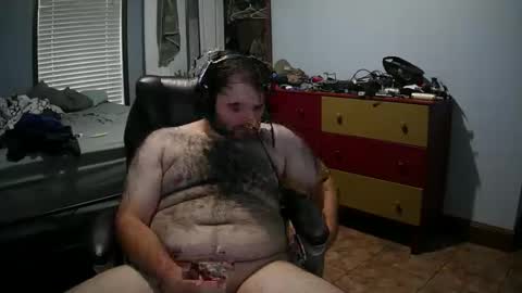 Snapshot of tylercoc6499 chatting on 05/04/26, 09:00 tylercoc6499 online show from 05/04/26, 09:00