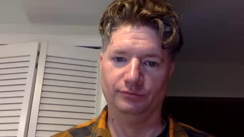 Snapshot of tylerdurden256 chatting on 03/02/25, 07:43 Tyler Durden online show from 03/02/25, 07:43