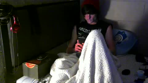 Snapshot of tylerlee199169 chatting on 12/02/24, 11:07 Tyler online show from 12/02/24, 11:07