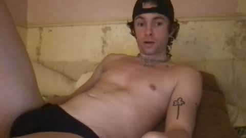 Snapshot of tylerrrrrrk chatting on 11/02/25, 07:49 tylerrrrrrk online show from 11/02/25, 07:49