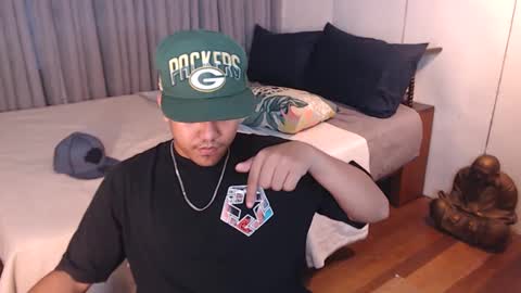 Snapshot of tylerwatson22 chatting on 12/19/24, 02:01 tyler online show from 12/19/24, 02:01