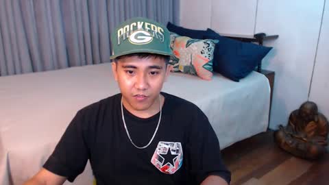 Snapshot of tylerwatson22 chatting on 12/21/24, 06:09 tyler online show from 12/21/24, 06:09