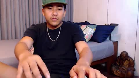 Snapshot of tylerwatson22 chatting on 12/27/24, 03:31 tyler online show from 12/27/24, 03:31