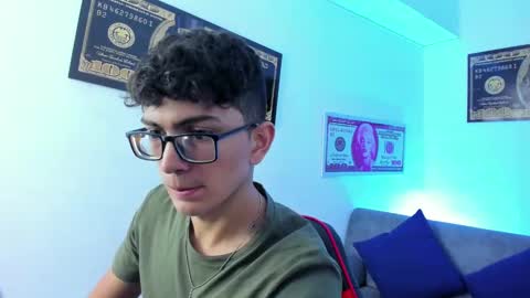   online show from 01/22/25, 02:59