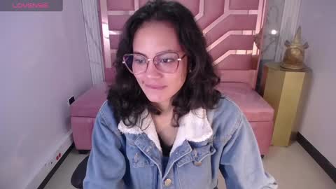 TYNA  online show from 12/09/24, 04:26