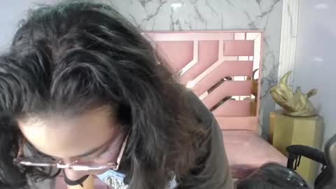 TYNA  online show from 01/14/25, 04:50