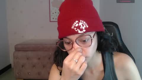 Snapshot of tyna_ch chatting on 07/09/26, 01:04 TYNA online show from 07/09/26, 01:04