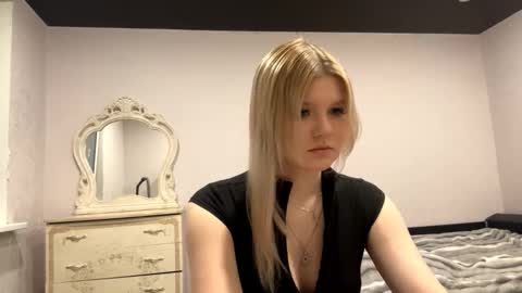 Anny online show from 03/13/26, 03:51
