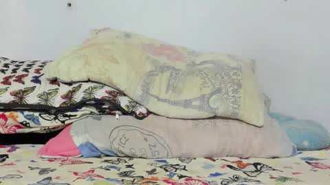 Snapshot of tyson__karter chatting on 10/24/25, 05:04 david online show from 10/24/25, 05:04