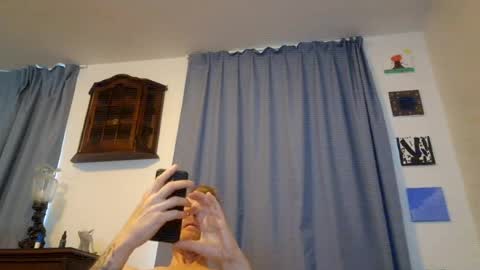 Snapshot of u2232739082 chatting on 06/28/26, 11:05 u2232739082 online show from 06/28/26, 11:05