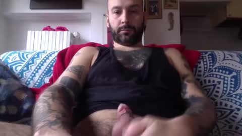 Snapshot of u_re chatting on 02/11/25, 10:26 yu feetlover online show from 02/11/25, 10:26