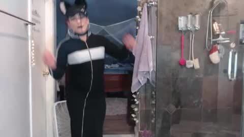 Azelia B online show from 01/13/26, 04:45