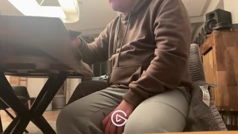 Snapshot of ueberdruck01 chatting on 03/16/26, 08:24 ueberdruck01 online show from 03/16/26, 08:24