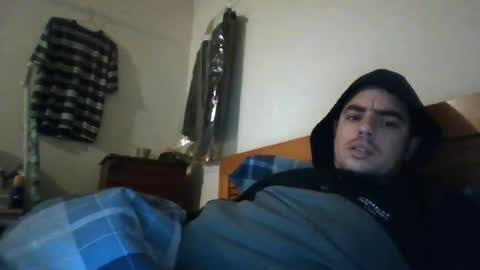 Snapshot of uglyyounlad chatting on 02/12/25, 01:41 uglyyounlad online show from 02/12/25, 01:41